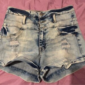 Refuge by Charlotte Russe Women’s Denim High Rise Shorts
